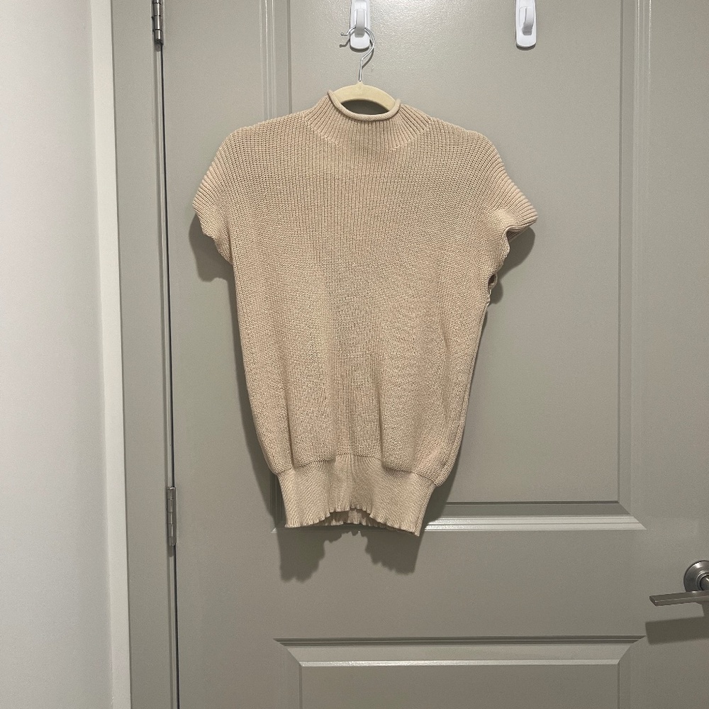 Sweater Tank - Picture 2 of 3